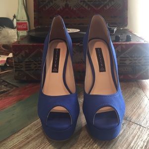 Blue velour stilettos by Steven; Steve Madden LF