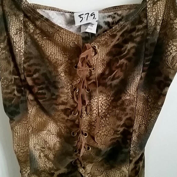 ***SOLD IN BUNDLE****Animal print tank size S - Picture 2 of 3