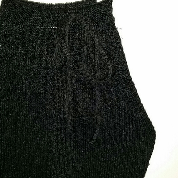 ****SOLD IN BUNDLE***Sweater tank size XS/S - Picture 2 of 2