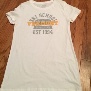 Old navy tee