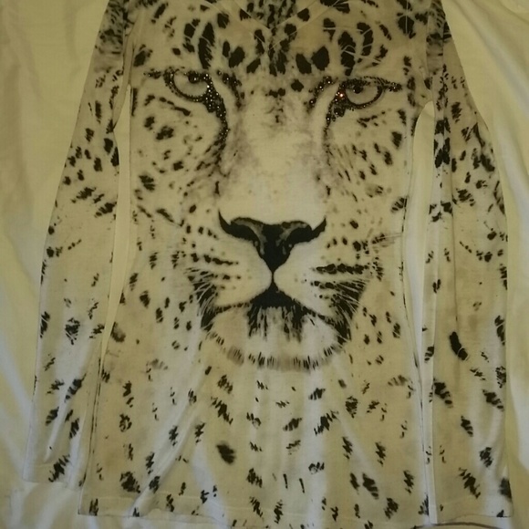 Cheetah print long sleeve top - Picture 2 of 3