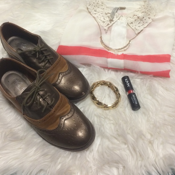 Camel Oxfords BLITZ SHIPPING