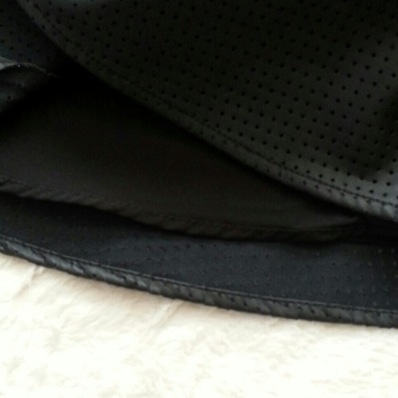 Perforated Skirt - Picture 4 of 4