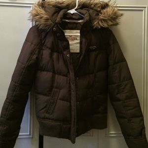 Hollister puffer jacket