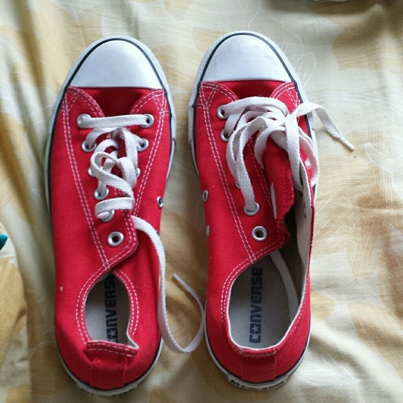 red converse