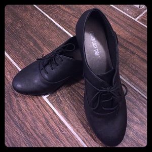 Black tie flats from Payless