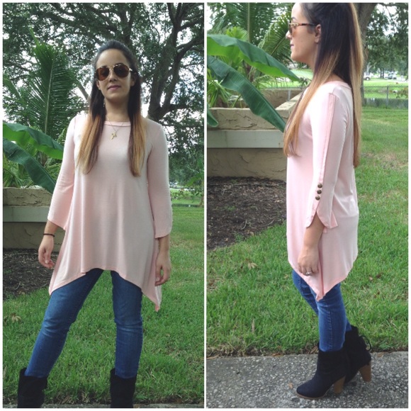 SALE🎉  Tunic top - Picture 2 of 2