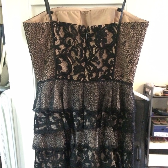 BCBGMaxAzria Ellie Mixed Lace Strapless Dress - Picture 3 of 4