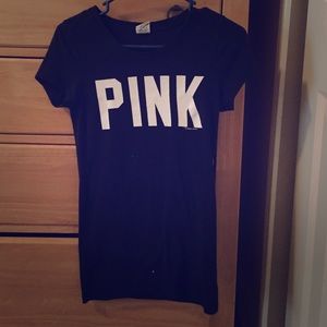 black pink t-shirt