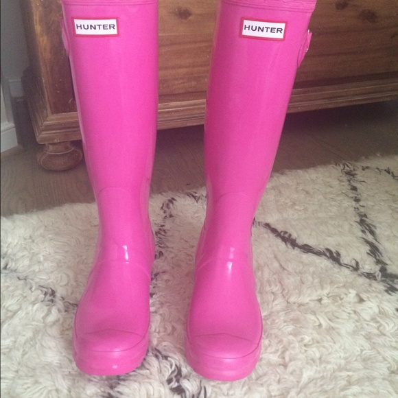 RESERVED 🎉pink hunter boots🎉
