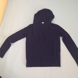 Beautiful cowelneck sweater with hoodie