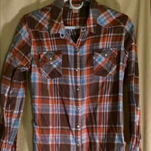 Flannel cowboy inspired snap closure top