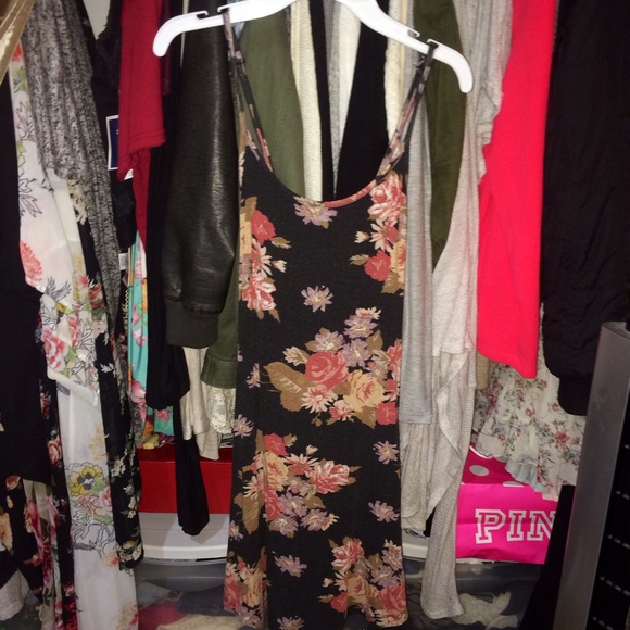Brandy melville Nora floral dress