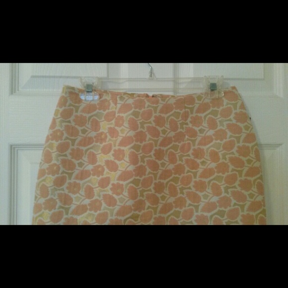 *SOLD* NWT Peach and Gold Skirt - Picture 3 of 4