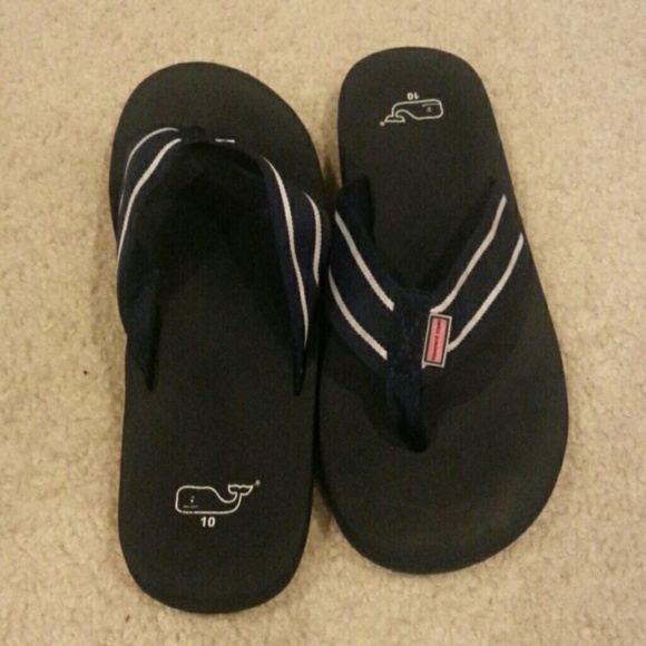 Navy blue vineyard vines flip flops