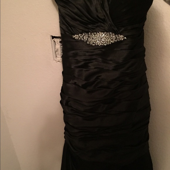 Prom dress/bridesmaid dress - Picture 2 of 2