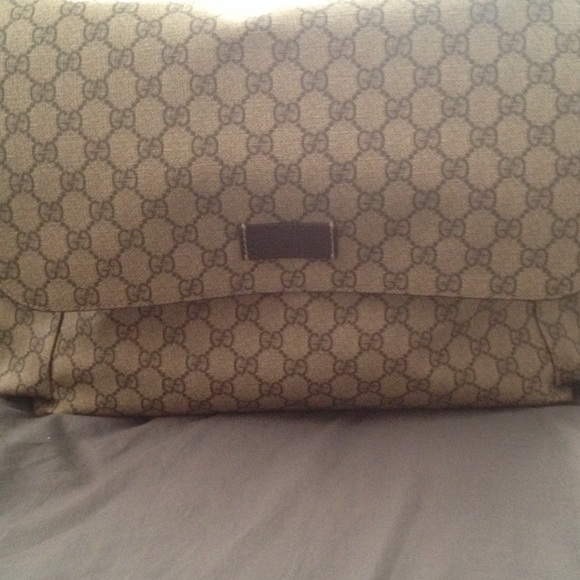 Authentic Gucci diaper bag - Picture 1 of 4