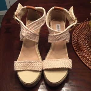 Beautiful Steve Madden wedges