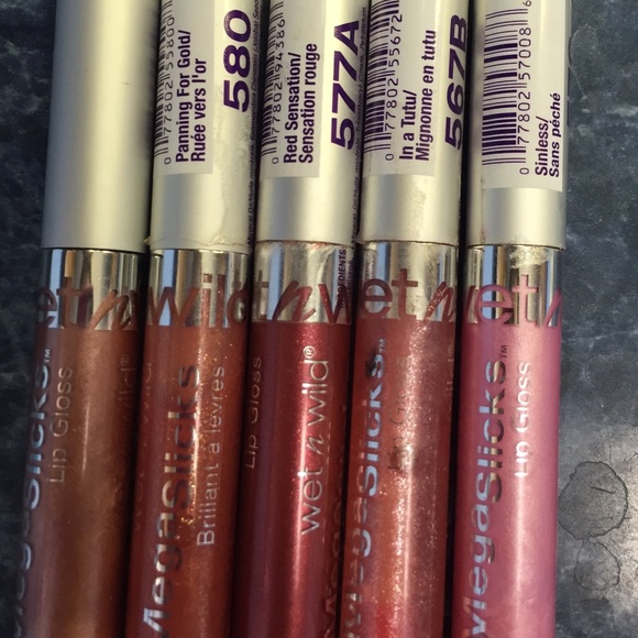 Wet and Wild Megaslicks Bundle