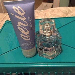 Aerie cozy up perfume and lotion
