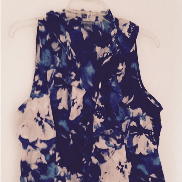 Ann Taylor floral blouse with ruffle detail