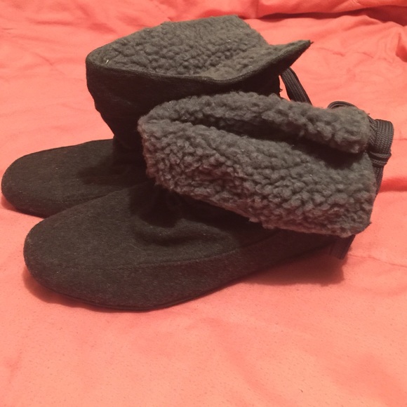 Grey snow boots