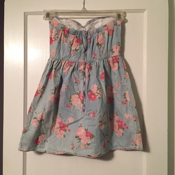 🚫Traded! - Forever21 Strapless Dress - Picture 2 of 3