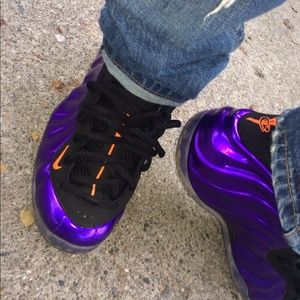 Phoenix Foams size 7.5 Trades only worn 2x