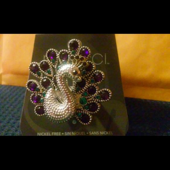 Ring - Picture 3 of 3