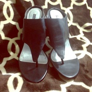 Nine West sandal