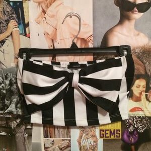 Striped Bow Croptop
