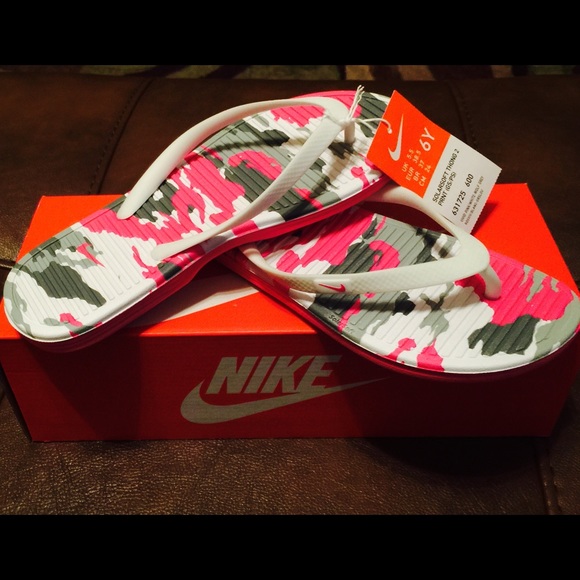 🎉Nike Sandals🎉