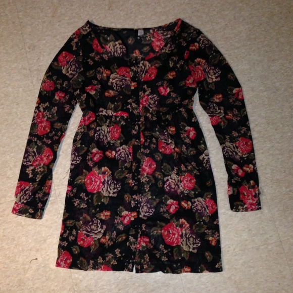 Short flowy floral dress