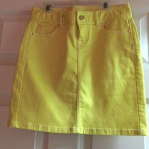 Cache yellow denim skirt