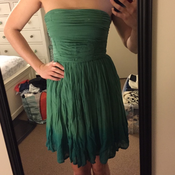 ‼️Staring At Stars Green Ombre Dress