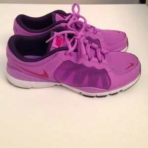 Nike training gym shoes