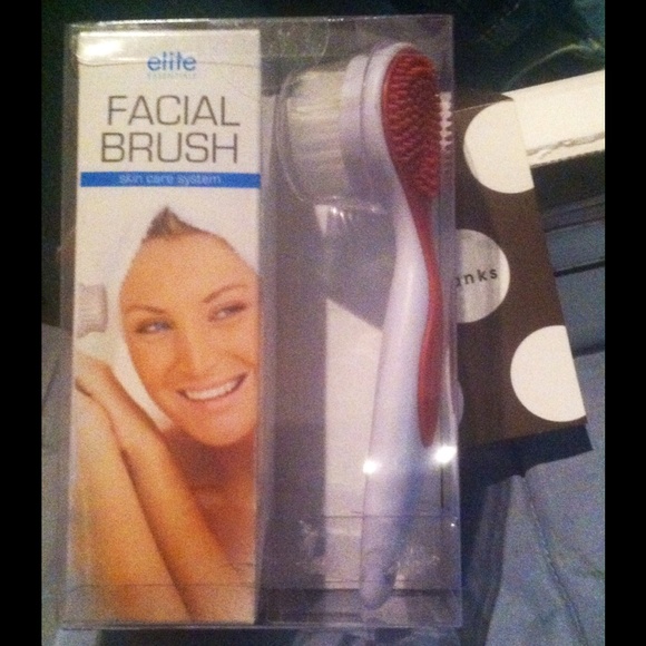 BRAND NEW NEVER USED OR OPENED SKINCARE SYSTEM - Picture 1 of 1