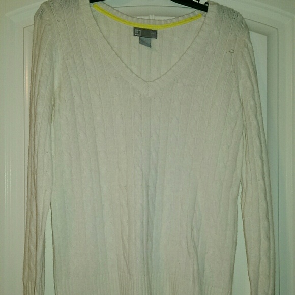 Cream cable knit V neck
