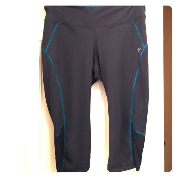 Active wear capris