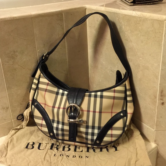 Burberry sling bag
