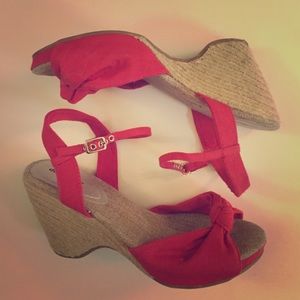 FREE SHIPPING-Red dollhouse wedges