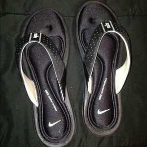 Nike Flip Flops