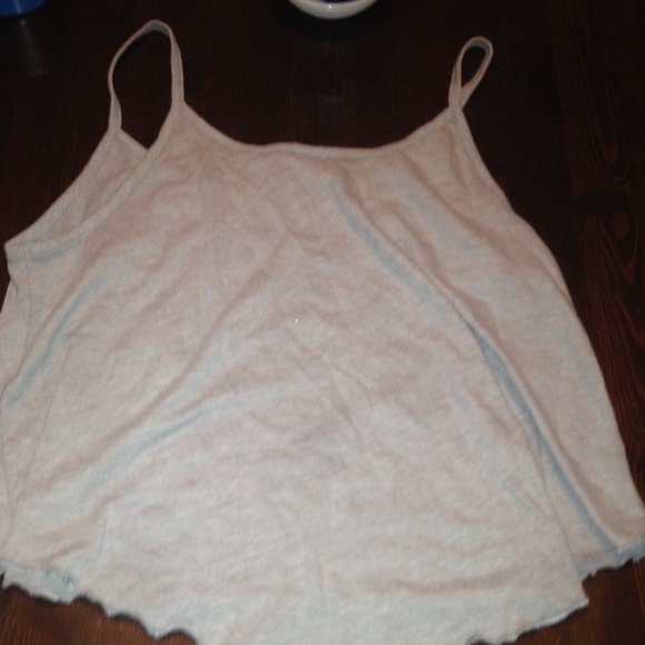 Hollister grey crop top - Picture 2 of 3