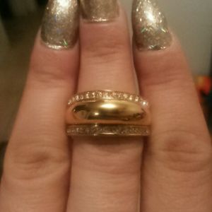 Michael kors ring and necklace bundle