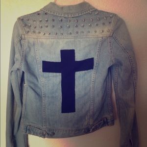 💥SOLD💥 Brandy Melville Studded Denim Jacket