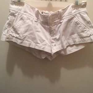 Abercrombie & Fitch White shorts