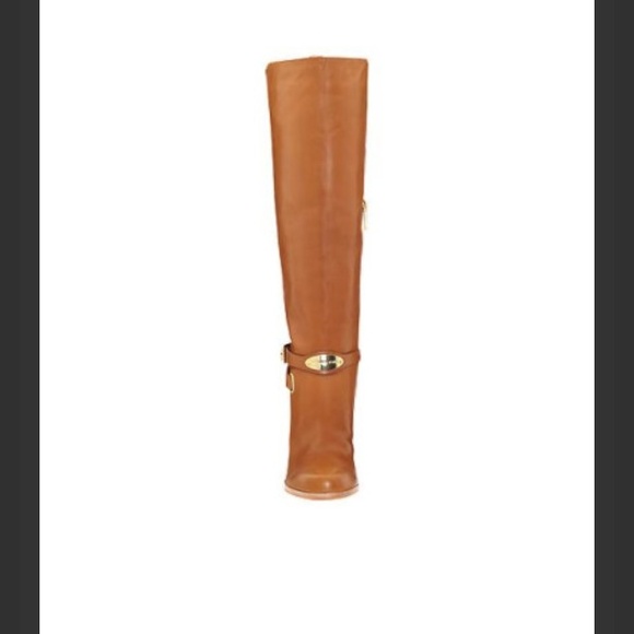 Michael kors leather boot ON HOLD
