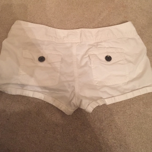 white express shorts - Picture 2 of 3