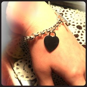 ITEM TO BE REMOVED BY APRIL 1ST!!