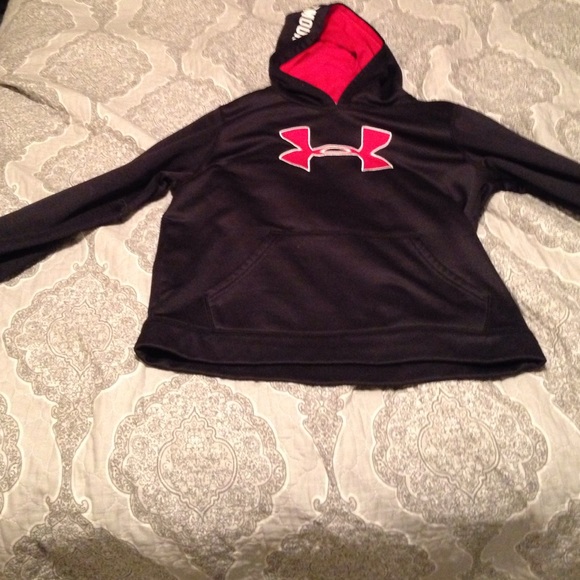 Black under armor sweatshirt youth large
